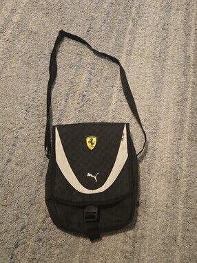 Puma Scuderia Ferrari Messenger Bag Black Crossbody F1 Racing Shoulder Bag